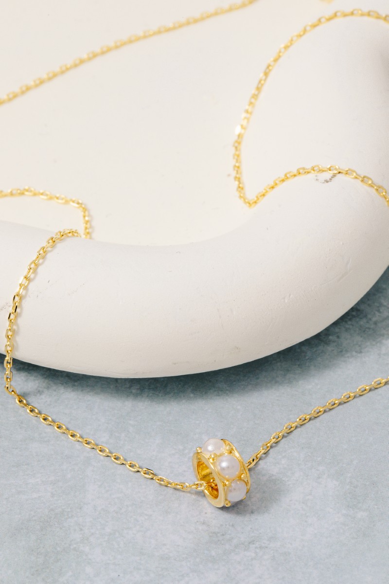 Pearl Studded Ring Pendant Necklace