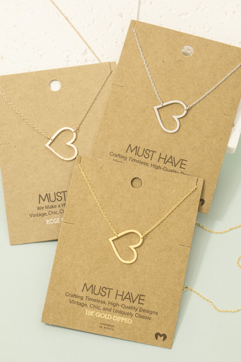 Heart Cutout Pendant Necklace