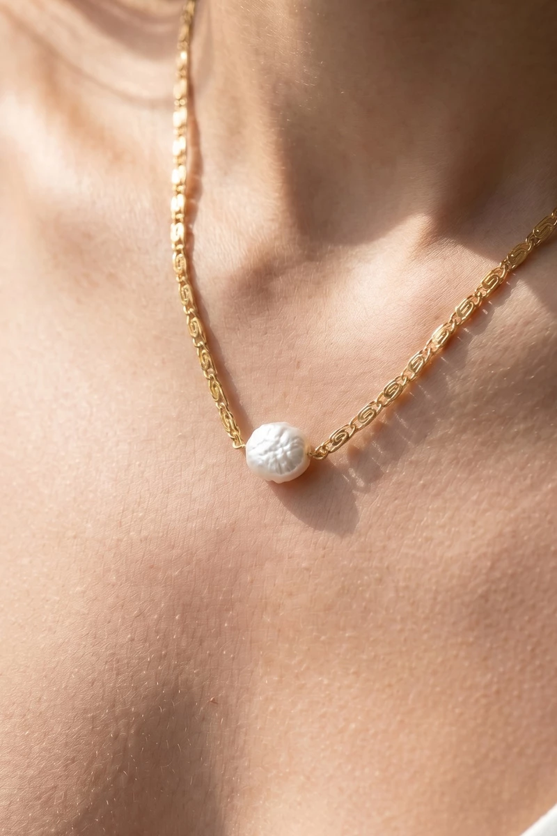 Freshwater Pearl Coin Pendant Bar Chain Necklace