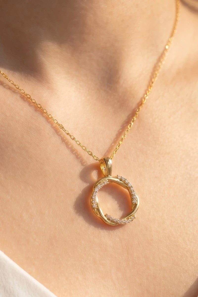 Gold Dipped Dainty Circle Twist Pendant Necklace