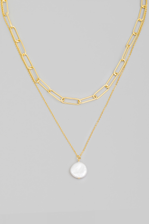 Layered Circle Pearl Charm Necklace