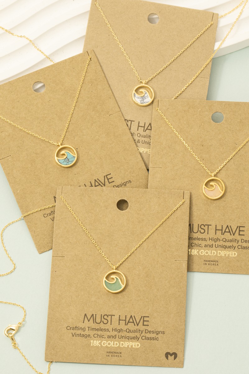 Round Wave Coin Pendant Necklace