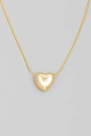Metallic Heart Pendant Necklace