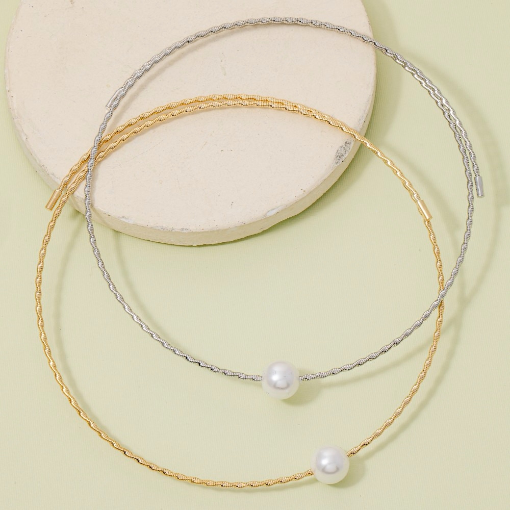 Metallic Torque Collar Pearl Bead Necklace