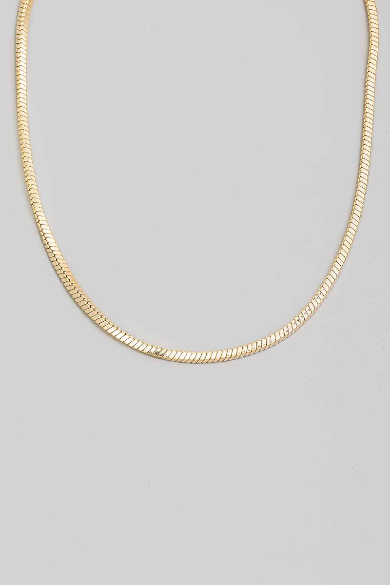 Metallic Box Chain Necklace