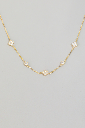 Dainty Chain Clover Charm Necklace