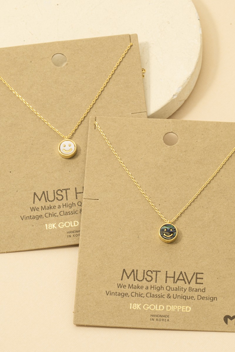 Gold Dipped Shell Smiley Face Pendant Necklace