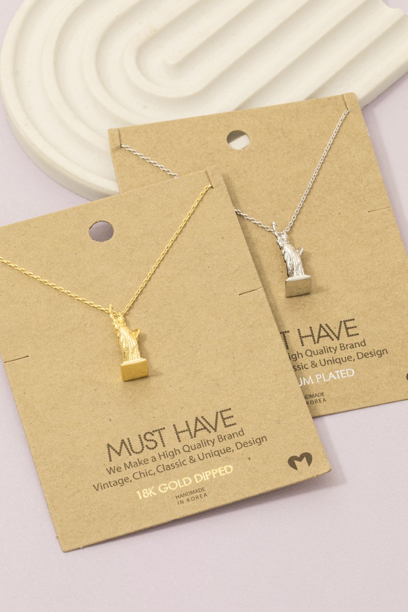 Gold Dipped Statue Of Liberty Pendant Necklace