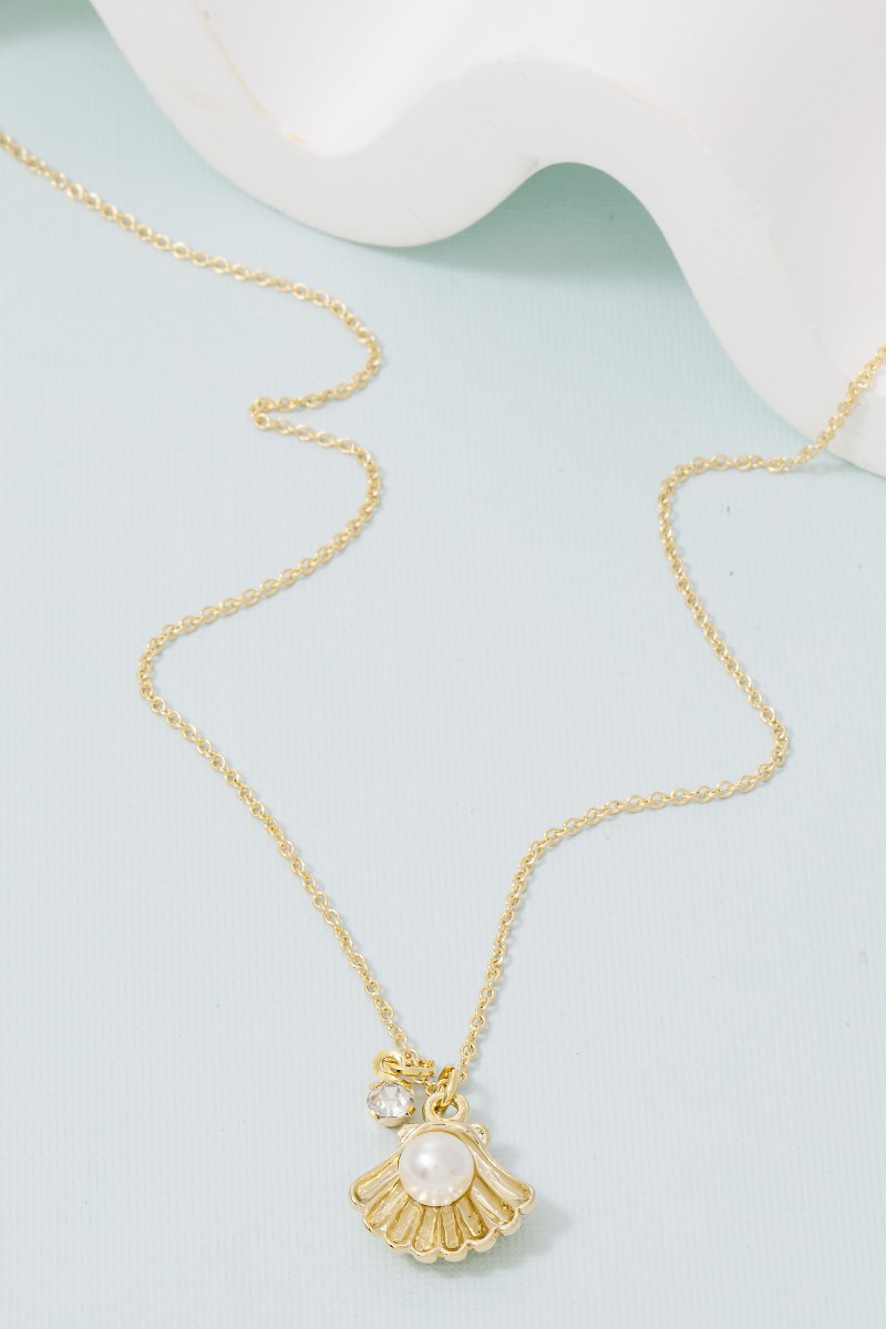 Pearl Clam Shell And Gem Pendant Necklace