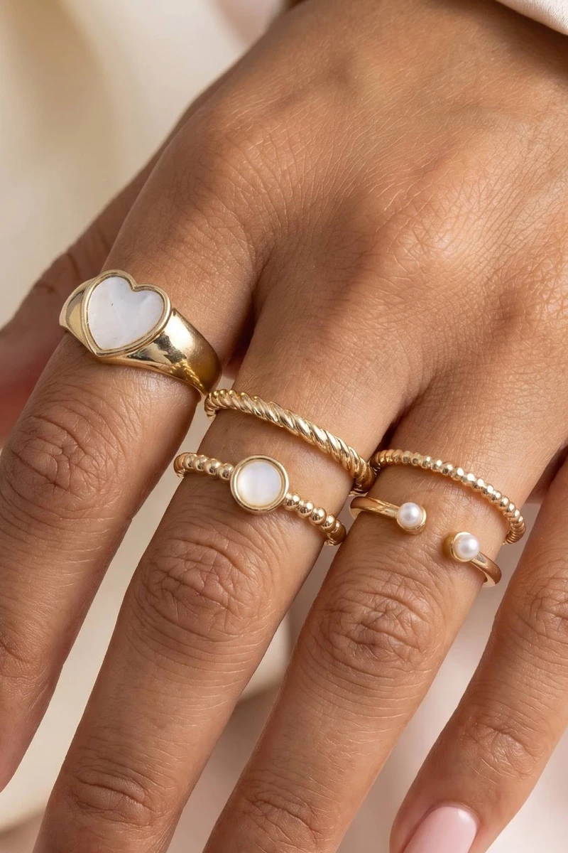 Five Piece Shell And Pearl Ring Stacking Set