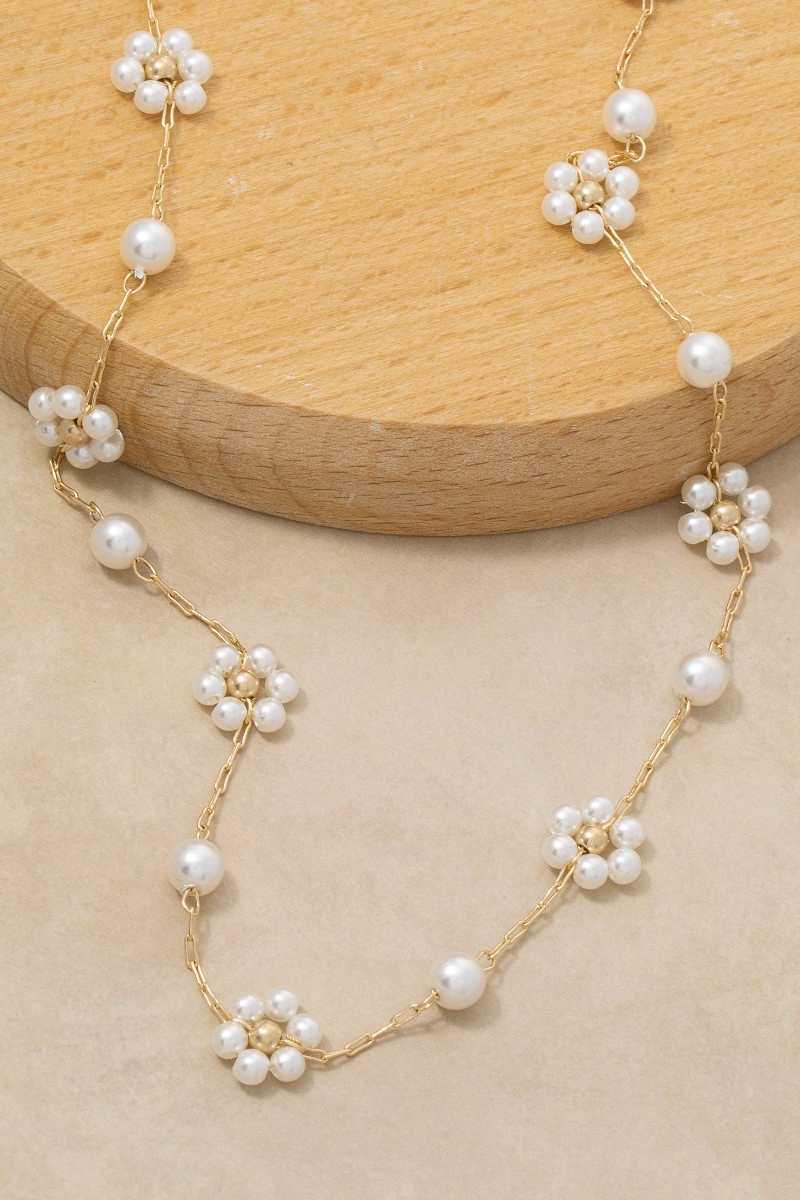 Station Pearl Beaded Flowers Chain Necklace