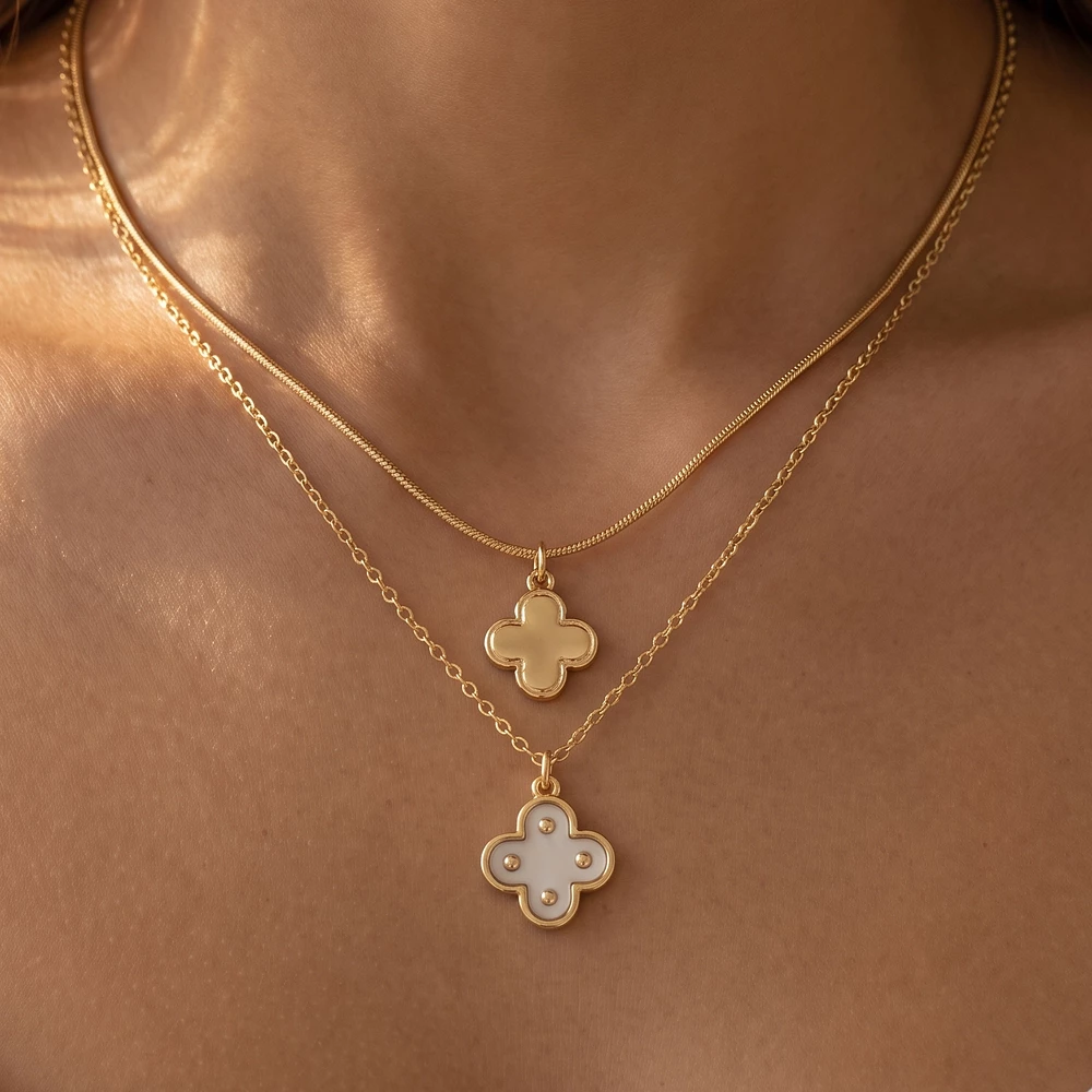 Double Layer Clover Pendant Necklace