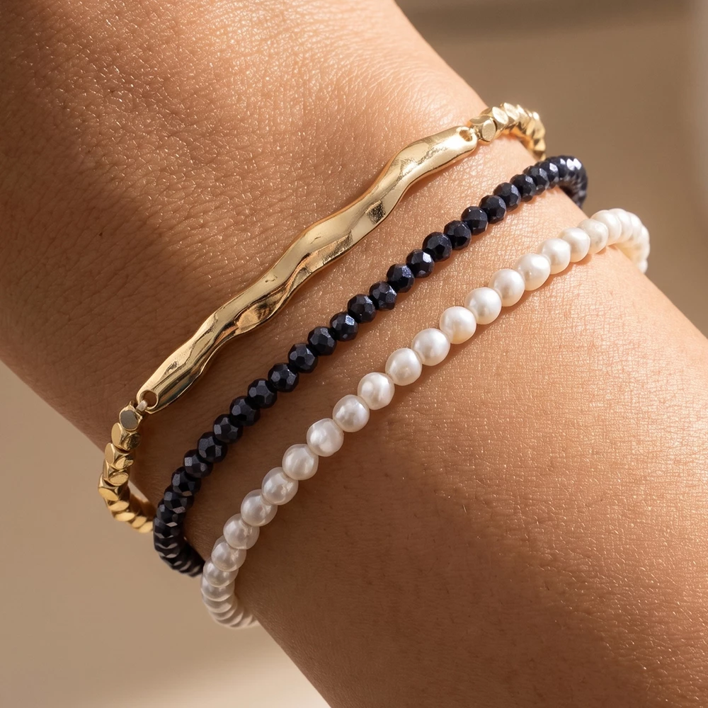 Faceted Bead Hammered Bar Stretch Bracelet Set