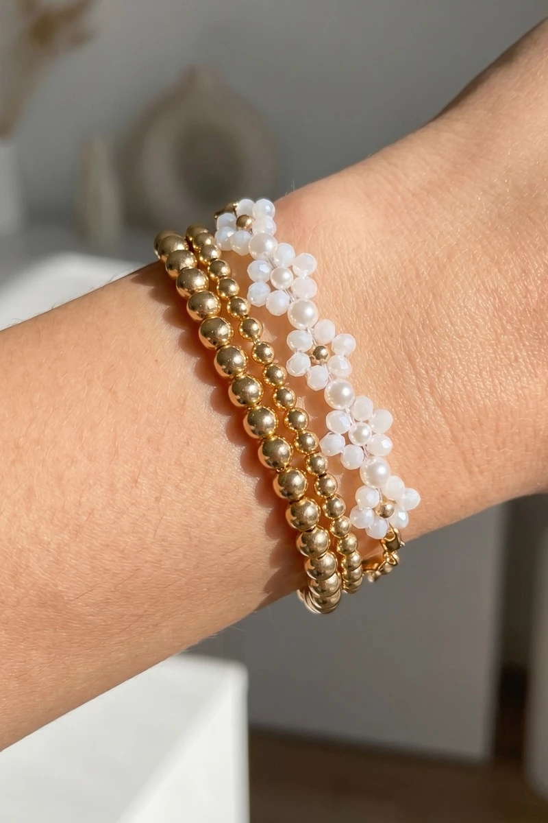 4 Strand Layered Flower Chain And Bead Bracelet