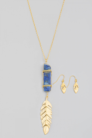 Semiprecious Stone Leaf Pendant Necklace Set