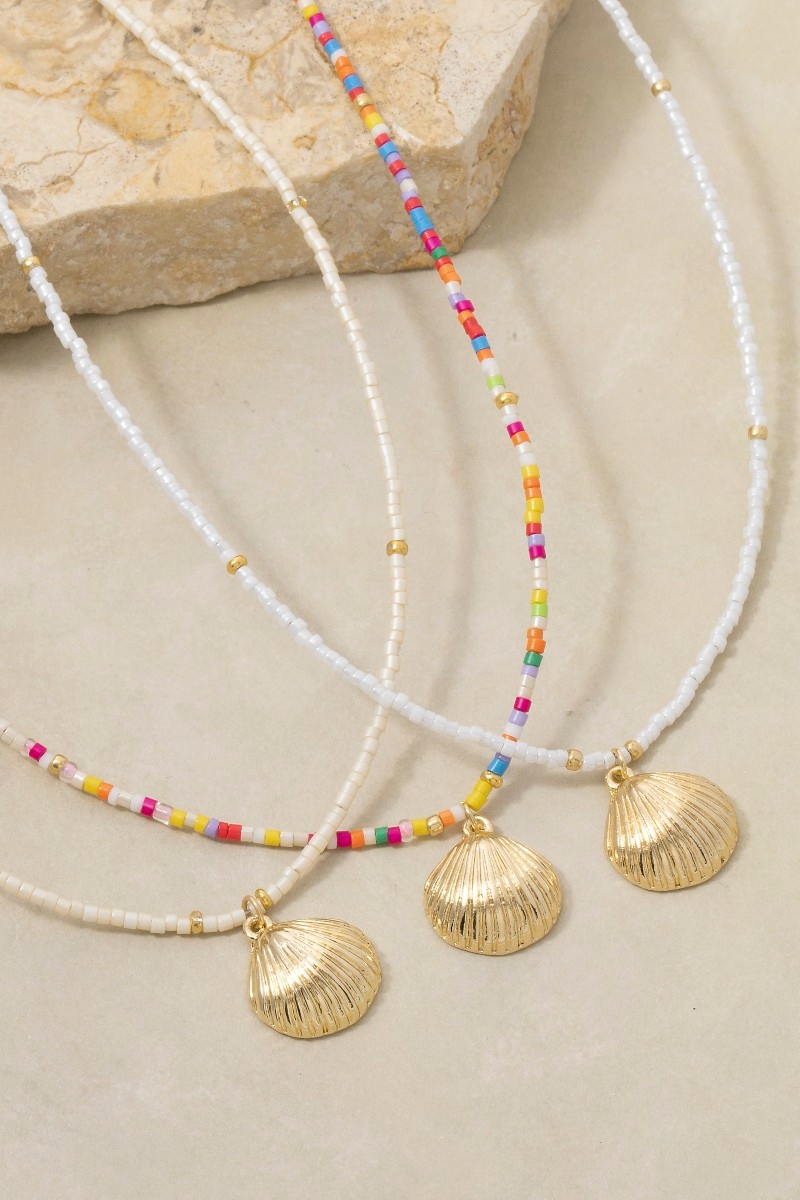 Sea Shell Pendant Seed Beaded Necklace