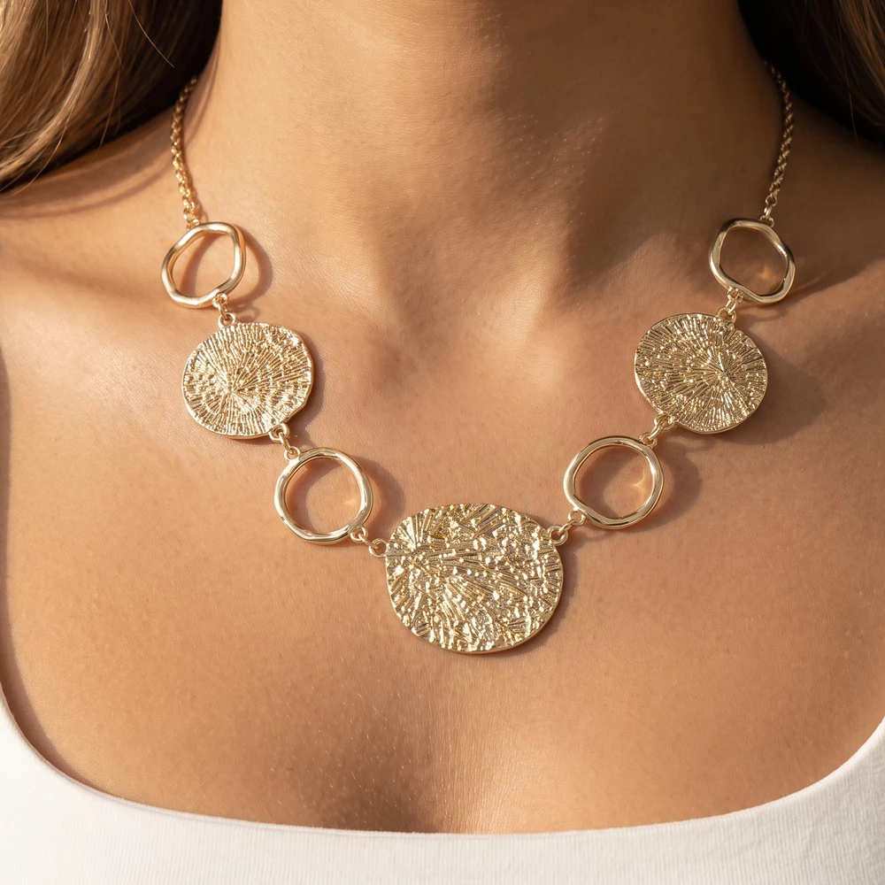 Textured Disc And Open Ring Station Necklace