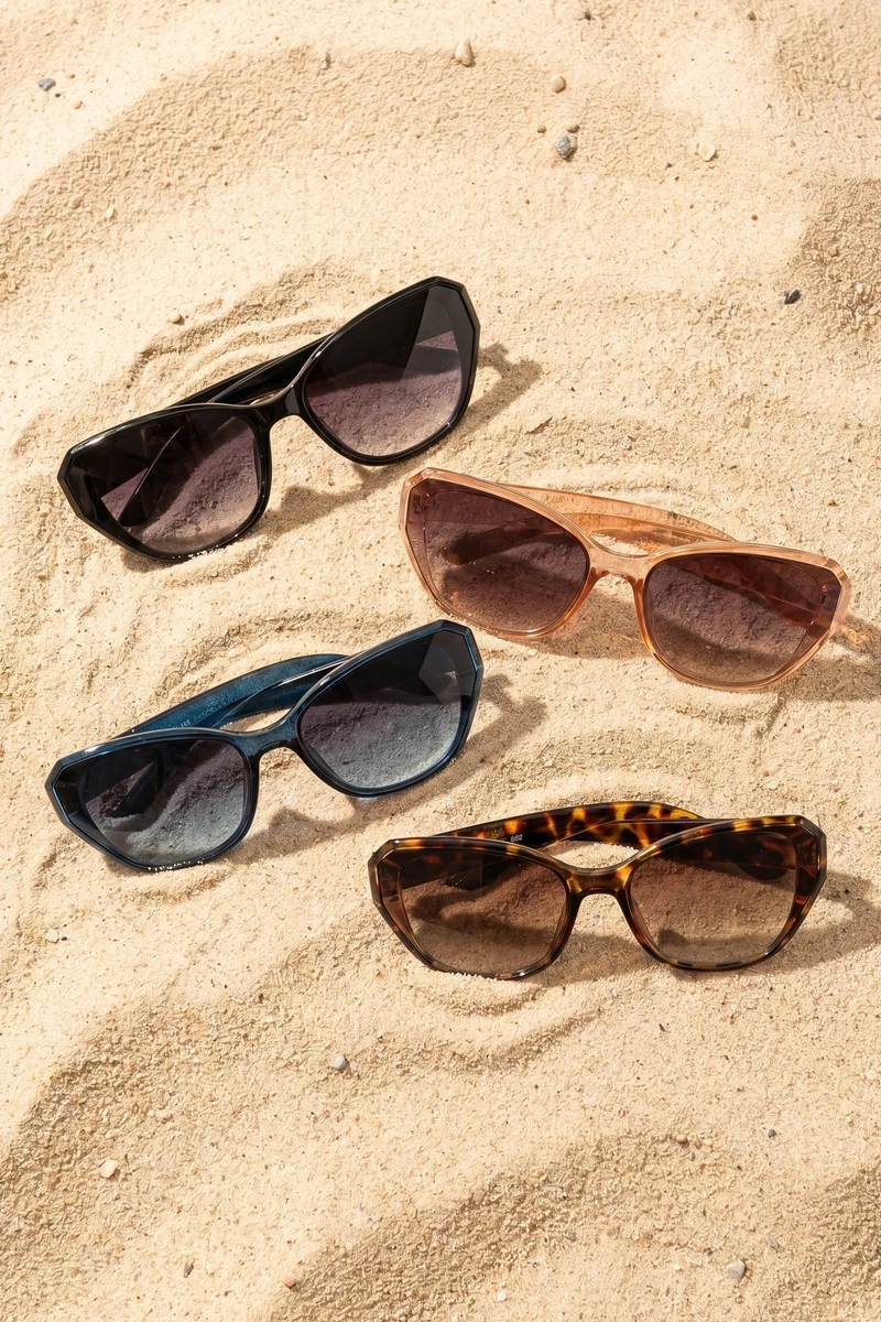 Geometric Cat Eye Sunglasses