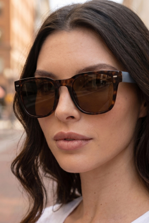 Bold Square Polarized Fashion Sunglasses