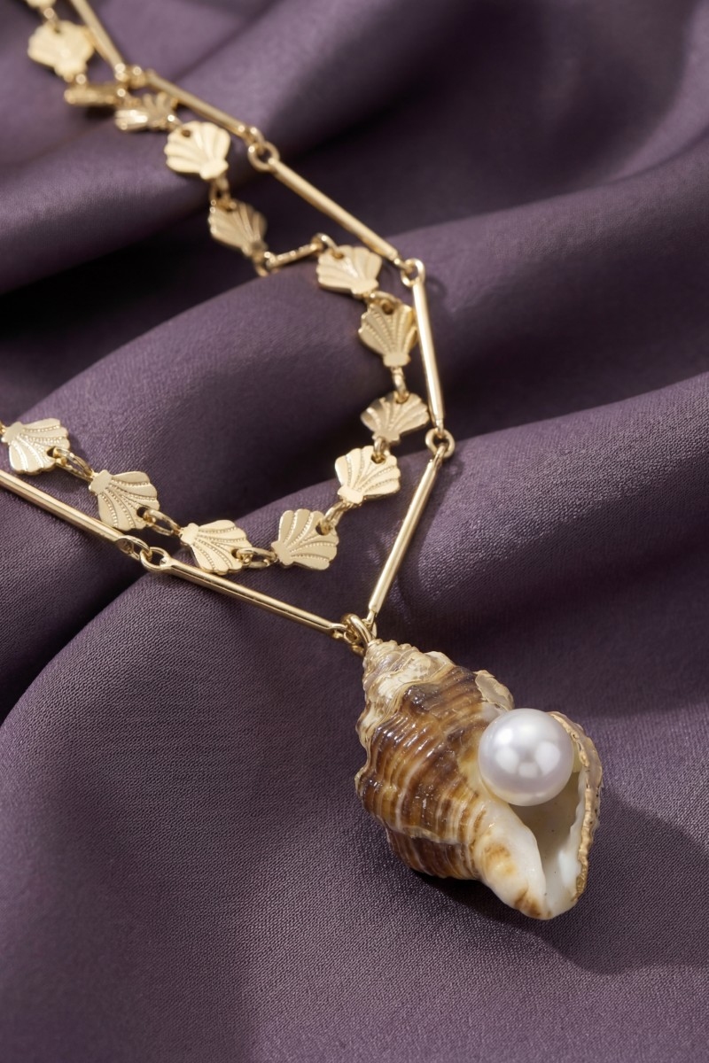 Sea Shell Pendant Layered Chains Necklace