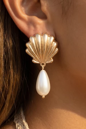 Scallop Shell Pearl Drop Earrings