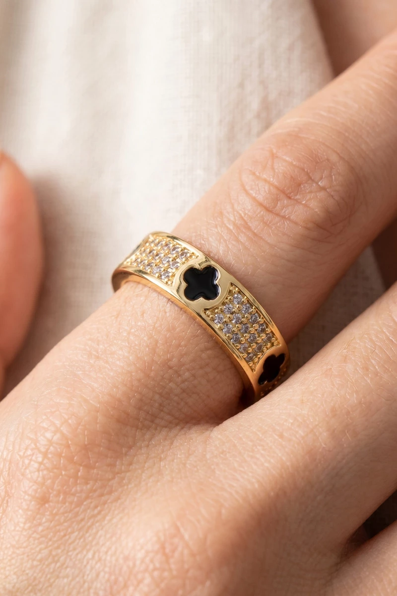 Mother Of Pearl Clover Pave Cz Band Ring