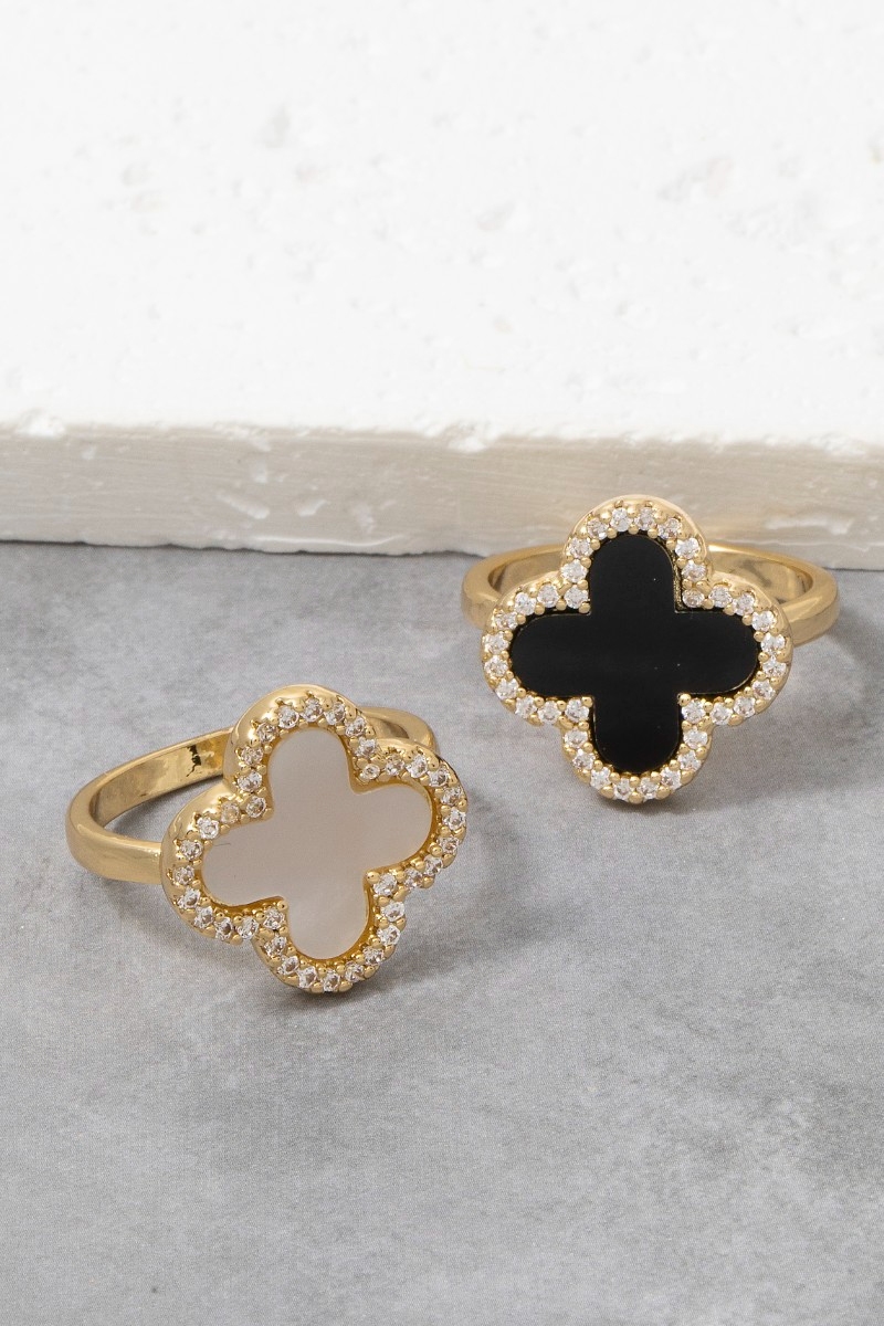 Cz Pavé Mother-Of-Pearl Clover Ring