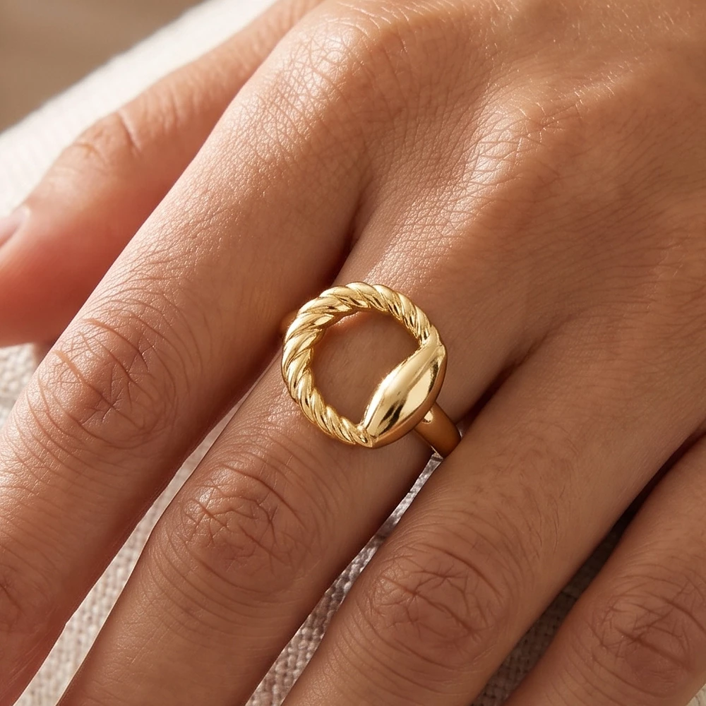 Twisted Rope Open Circle Marquise Cap Ring