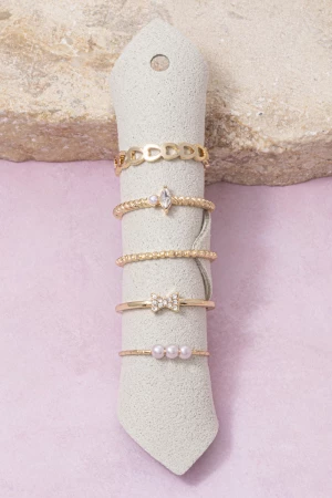 Dainty Heart Bow Stackable Ring Set