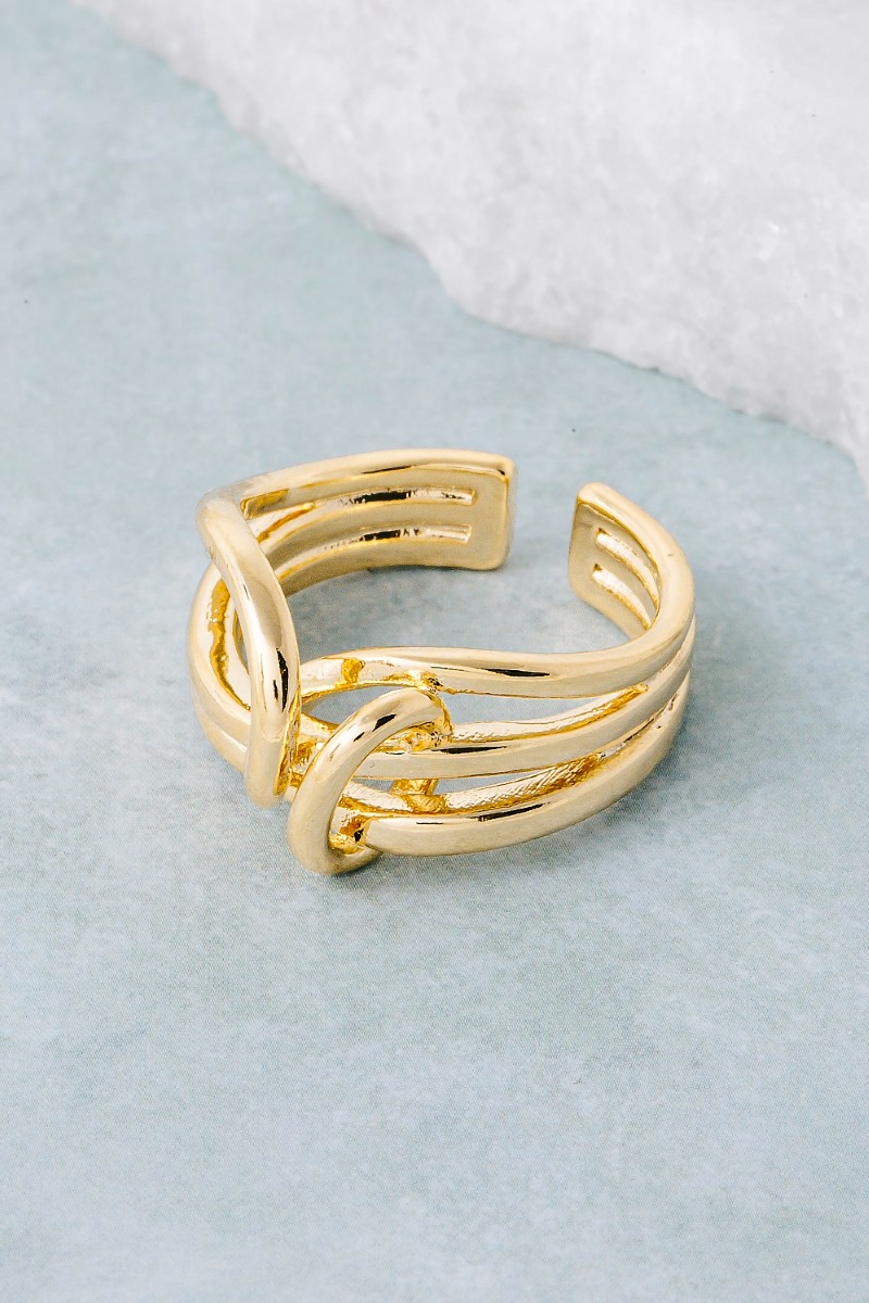 Layered Knot Ring