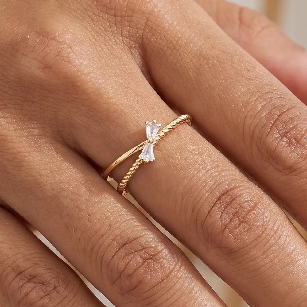 Twisted Double Band Ring With Cz Bow