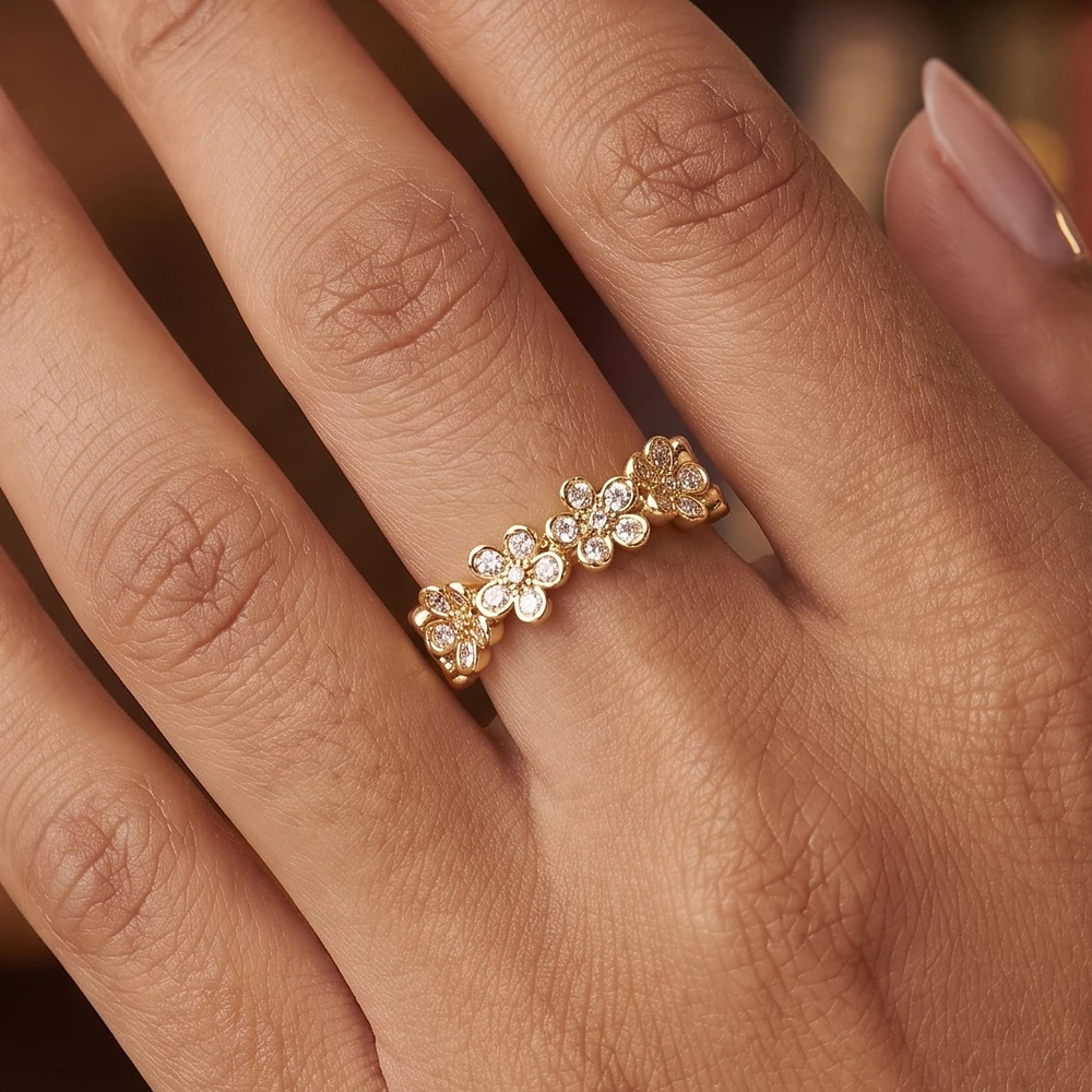 Linked Daisy Flower Open Band Ring