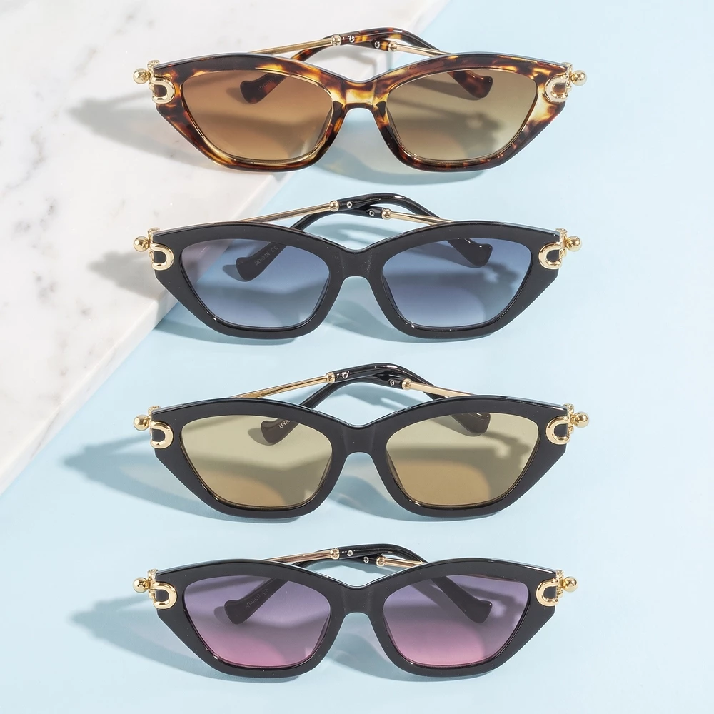 Cat Eye Sunglasses With Metal Hinge Accents