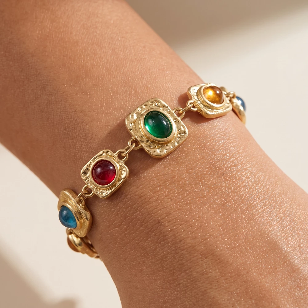 Hammered Square Frame Cabochon Link Bracelet