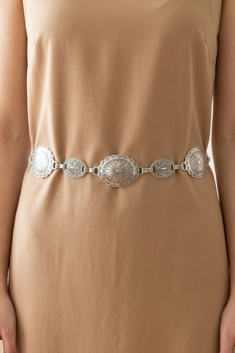 Oval Starburst Metal Concho Chain Belt
