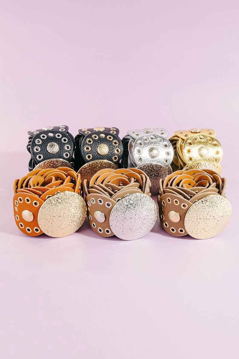 Hammered Disc Accent Faux Leather Panel Link Belt