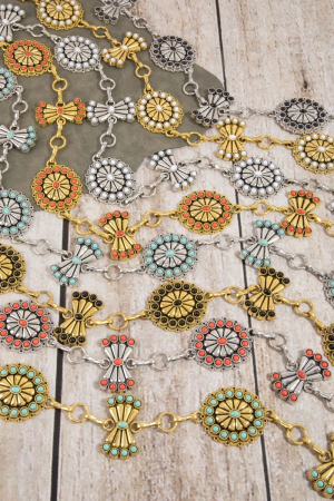 Stone Daisy Concho Chain Belt