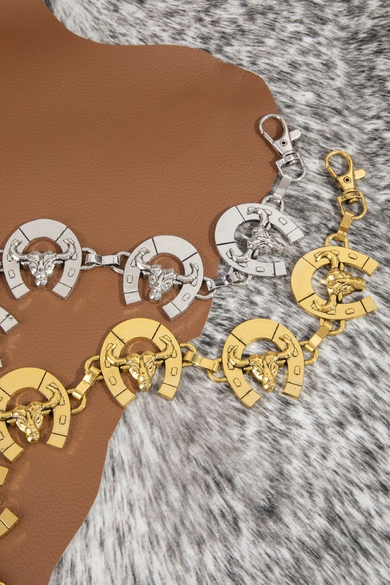 Bull Skull Horseshoe Link Chain Belt