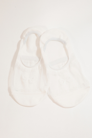 White See Through Ribbon Bow And Lace Low Rise Socks