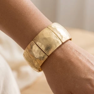 Hammered Curved Plate Wide Stretch Bracelet